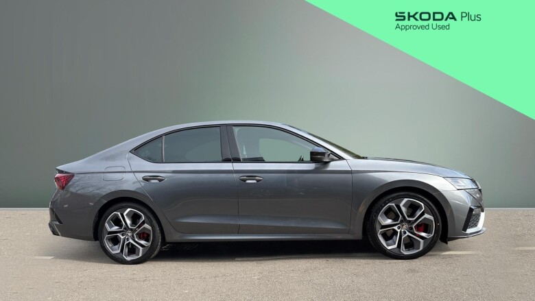 Skoda Octavia 2.0 TSI vRS 5dr DSG Petrol Hatchback